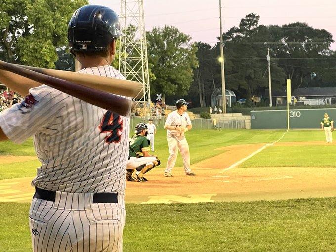 1948 Louisville Slugger Mini Baseball Bat