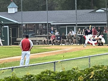 Jared Miller bats vs Plymouth.jpg