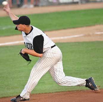 Pitcher Jeremy Hinderks